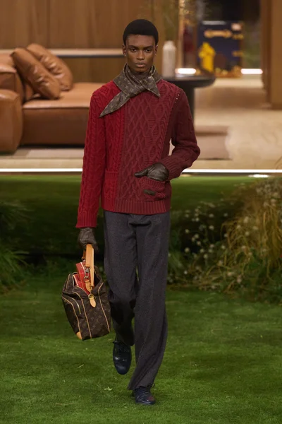 Look 39